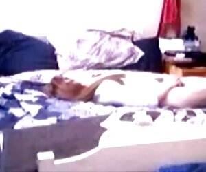सुंदर रूसी सेक्सी पिक्चर वीडियो मूवी मुंह में लेता है और छेद में चला जाता है